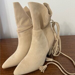 Elegant Tan Suede Style Women's Boots